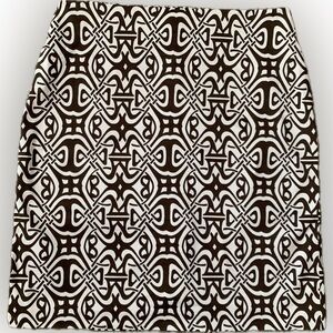 JONES NY stretch cotton spandex skirt with tan and brown design, size 12